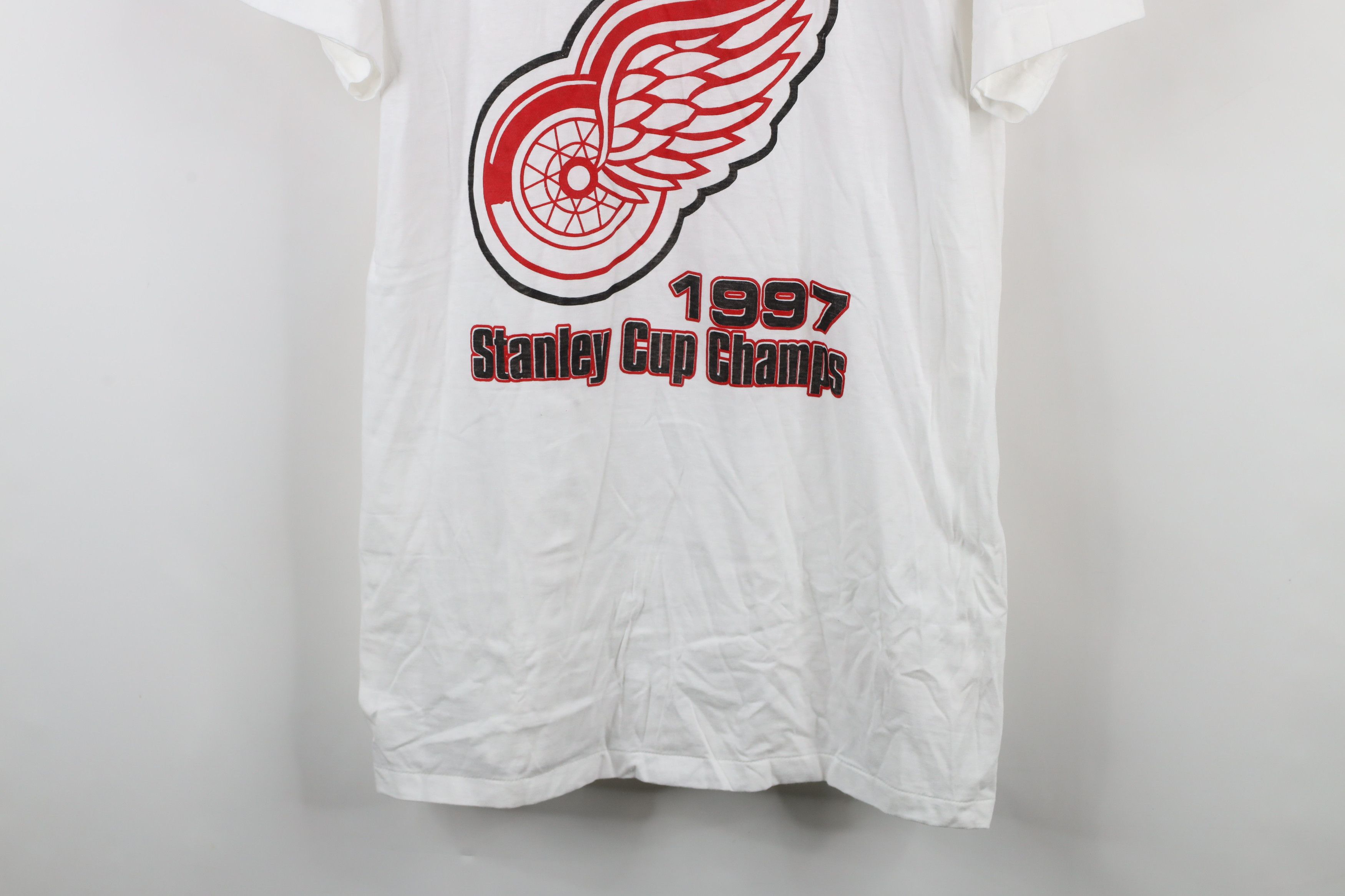 Vintage Vintage 90s Cup Champions Detroit Red Wings Hockey T-Shirt Size US XL / EU 56 / 4 - 3 Thumbnail