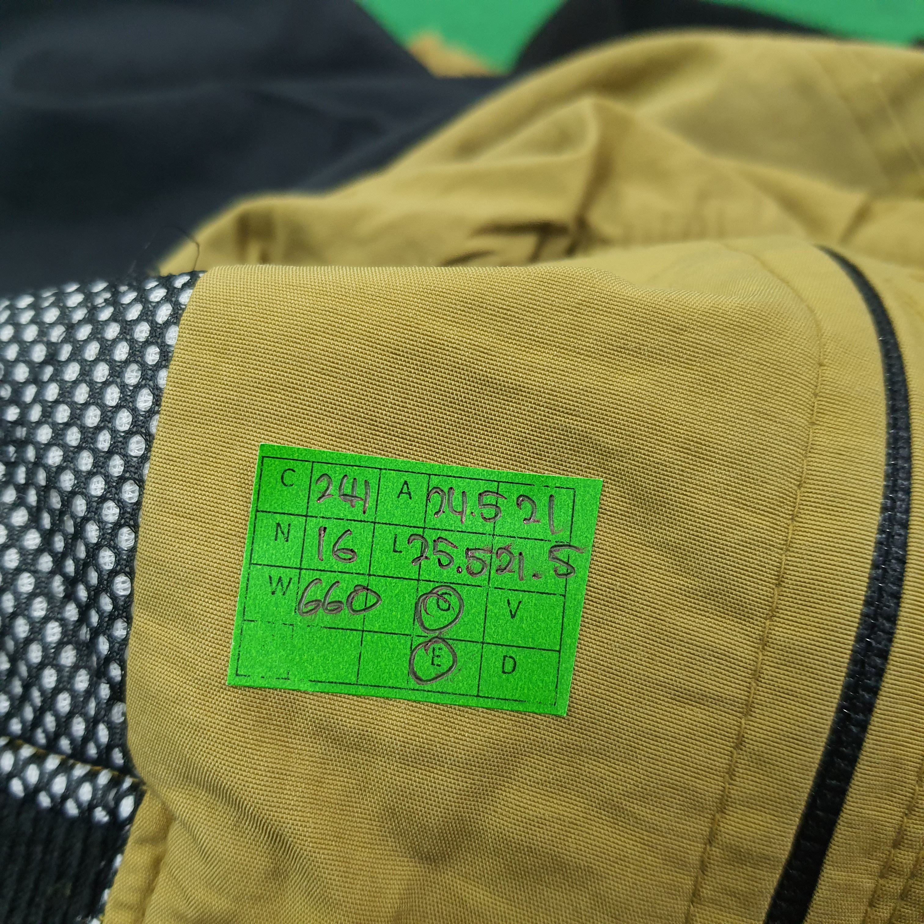 Other Vintage Toyota Japan Motorsports Racing Jacket C241N16 Size US L / EU 52-54 / 3 - 7 Thumbnail