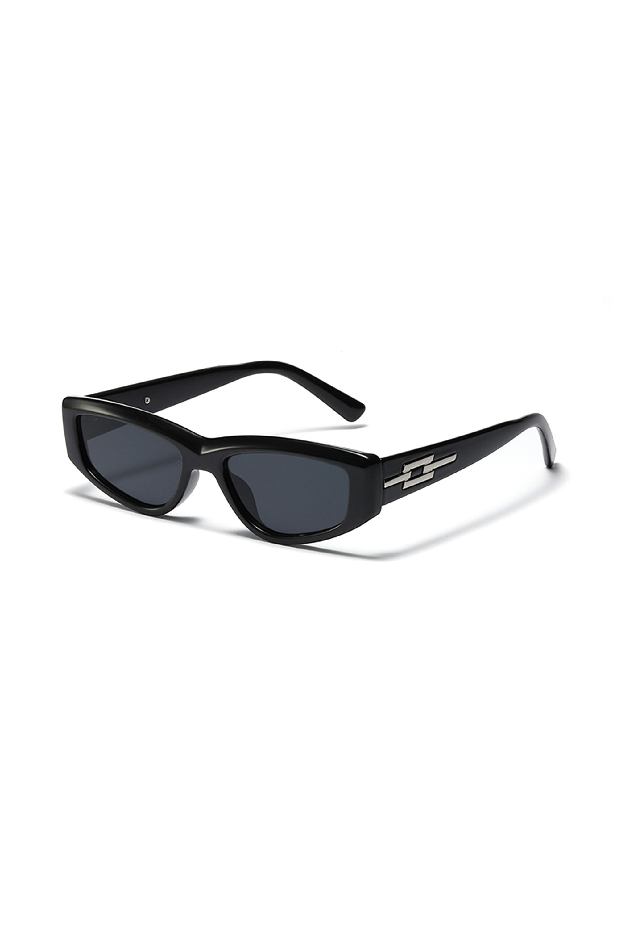 Japanese Brand Vintage Y2k Avant Garde Cat Eye Green Sunglasses Unisex OS Size ONE SIZE - 1 Thumbnail
