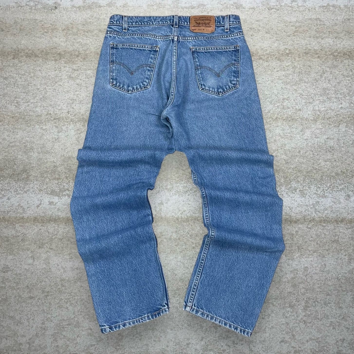 Levi's Vintage 90s Levis Jeans 505 36x33 Straight Fit Medium Wash Size US 36 / EU 52 - 1 Thumbnail