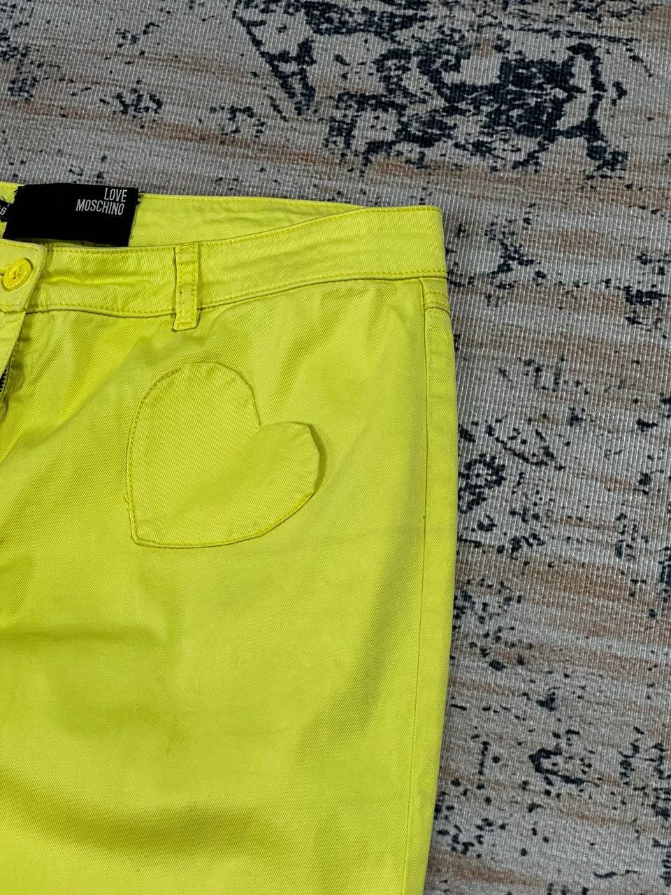 Love Moschino Love Moschino Rare Hearts Pockets Yellow Pants Vintage Size 32" / US 10 / IT 46 - 4 Thumbnail