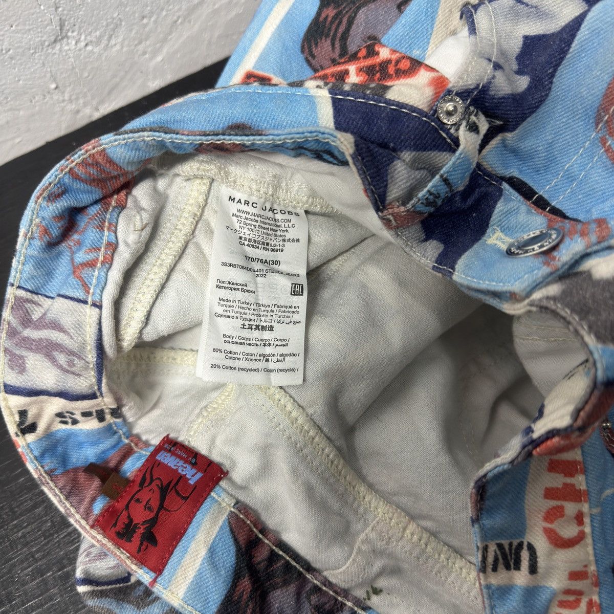 Heaven by Marc Jacobs Heaven Stencil Jeans Size US 30 / EU 46 - 8 Thumbnail