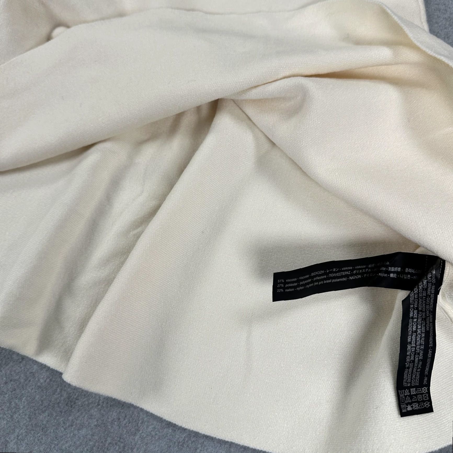 Zara Zara Knit Skirt Womens Large White A-Line Short High Waist Flare Stretch Casual Size 36" / US 14 / IT 50 - 5 Thumbnail