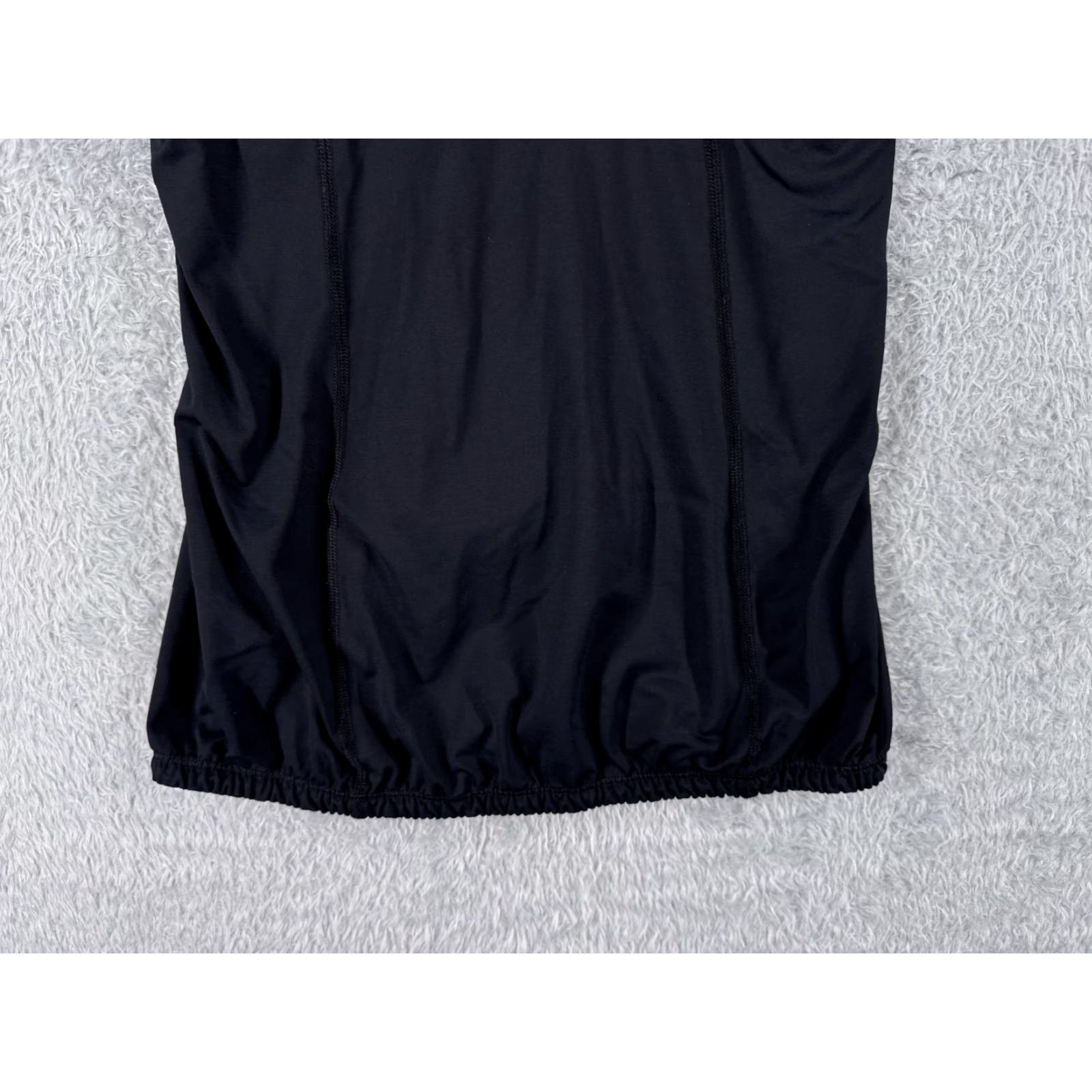 Lululemon Lululemon Shirt Women 8 Black V-Neck Narrow Strap Grip Run Running Zip Pocket Tank Sleeveless Racerback - Casual Workwear Mens? Size M / US 6-8 / IT 42-44 - 5 Thumbnail