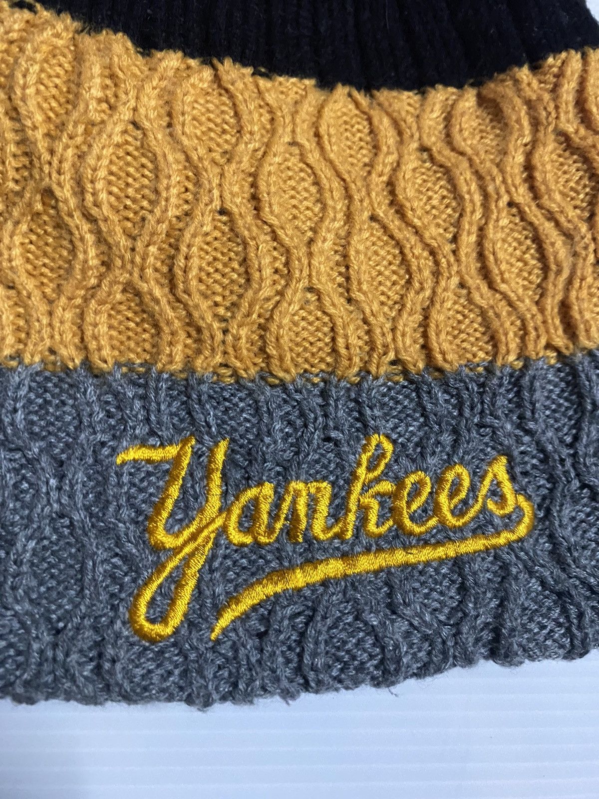 MLB MLB Yankees Embroidery Beanie Hat Size ONE SIZE - 2 Thumbnail