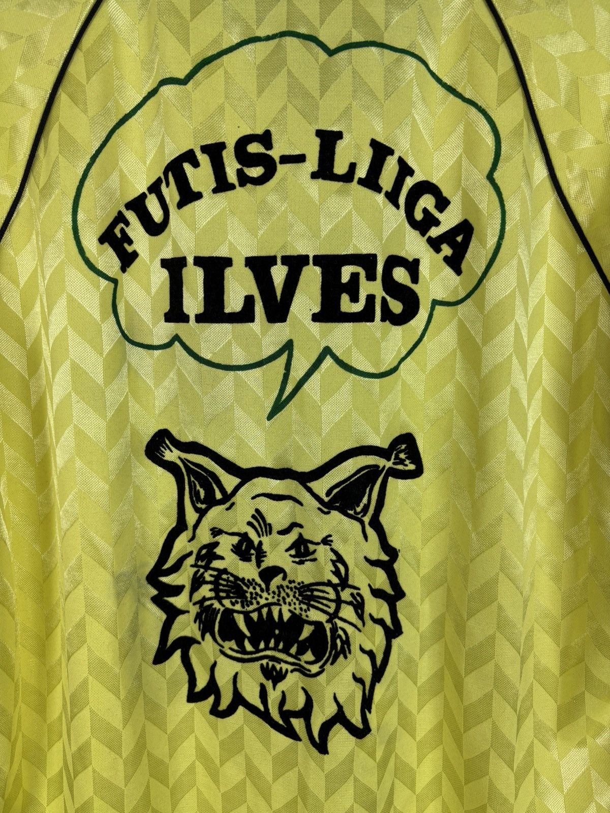 Hummel 90s Hummel Tampereen Ilves Special Kit L/S Soccer Jersey ~XL Size US M / EU 48-50 / 2 - 7 Thumbnail