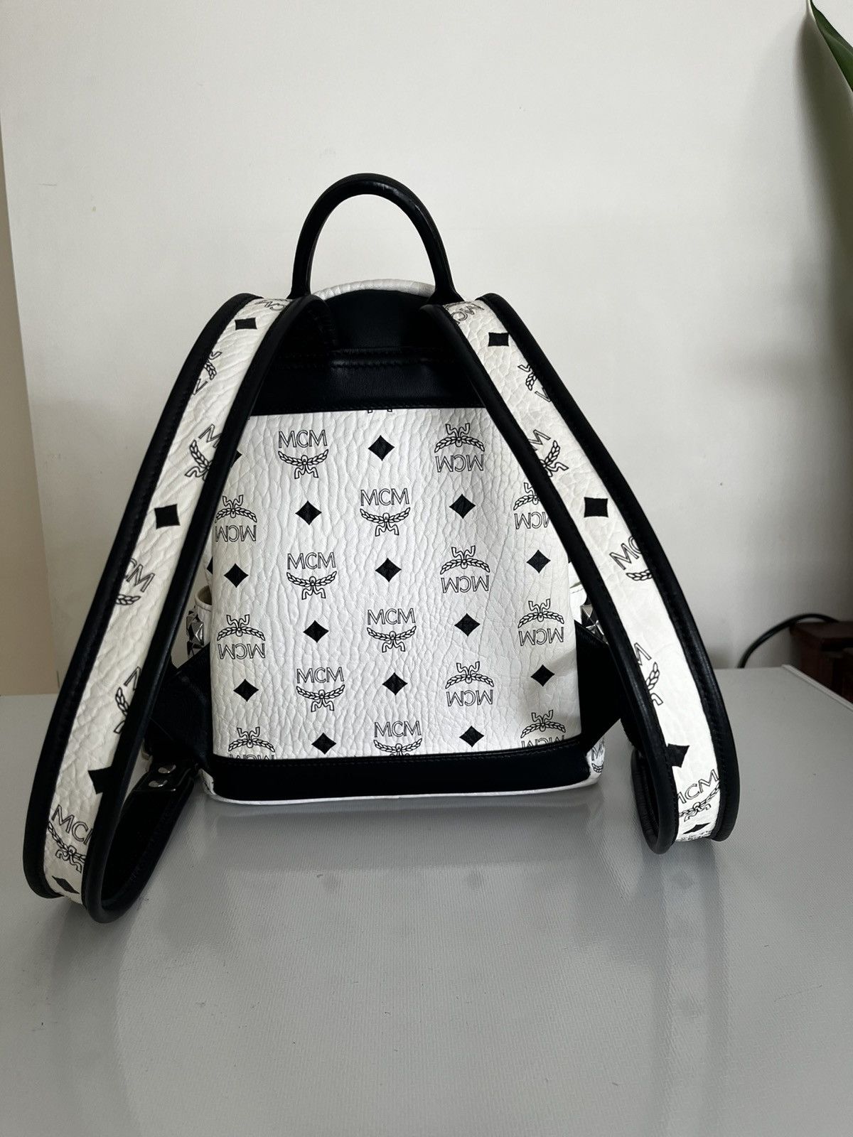 MCM Authentic MCM Stark Visetos Studs Small Backpack | White Size ONE SIZE - 6 Thumbnail