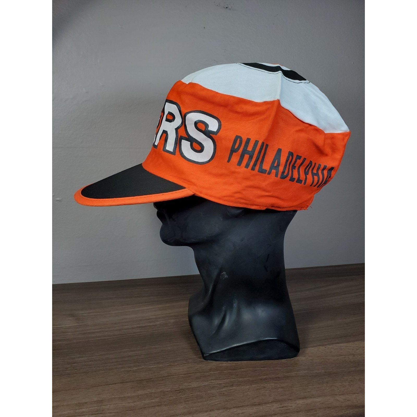 NHL × Vintage Philadelphia Flyers Painters Cap Hat Stretch Fit Orange NHL Size ONE SIZE - 2 Thumbnail