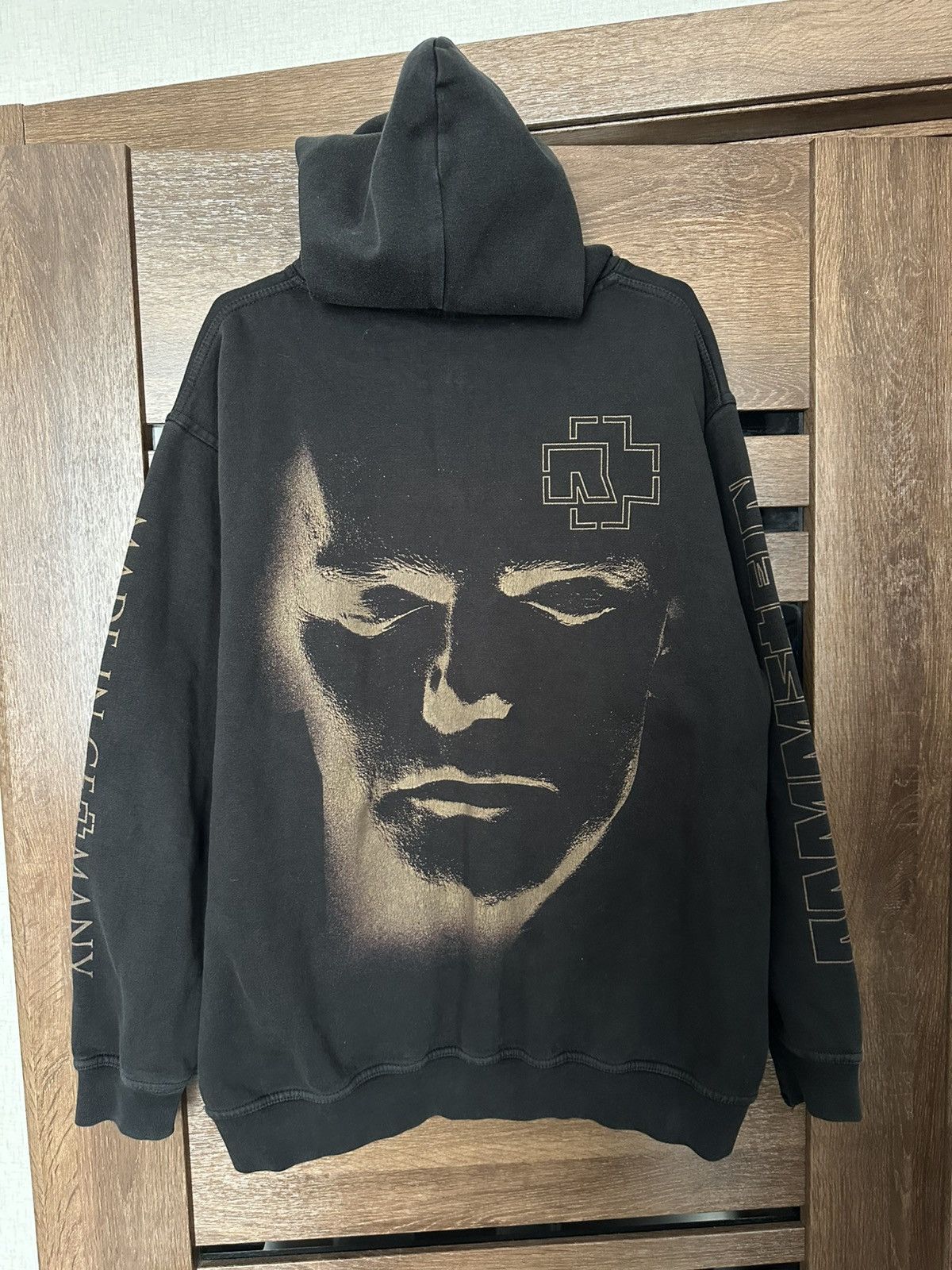 Band Tees Rammstein Made In Germany Face Vintage Hoodie Pullover Size US M / EU 48-50 / 2 - 1 Thumbnail