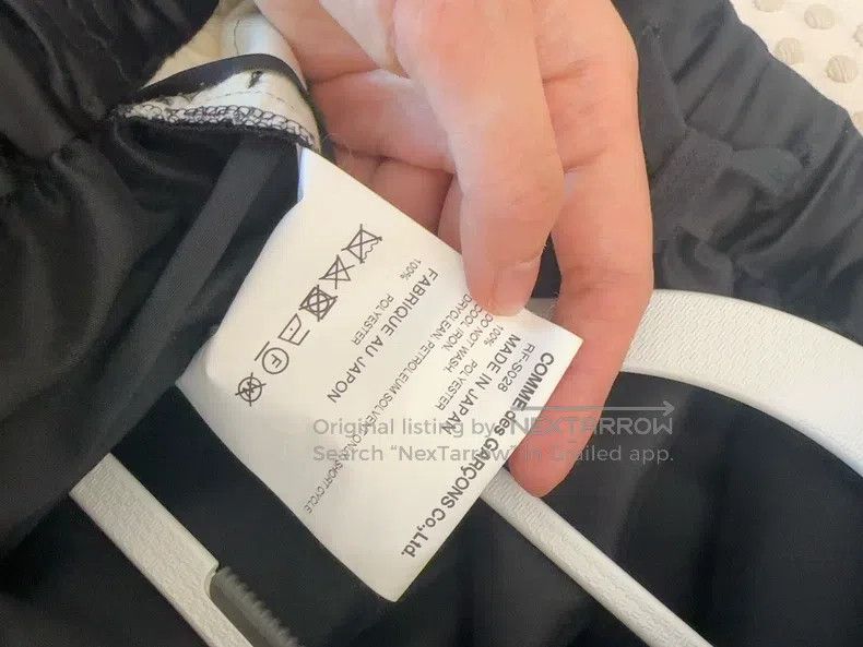 Comme des Garcons Comme Des Garcons size S Black half skirt, size S Size 23" - 2 Thumbnail