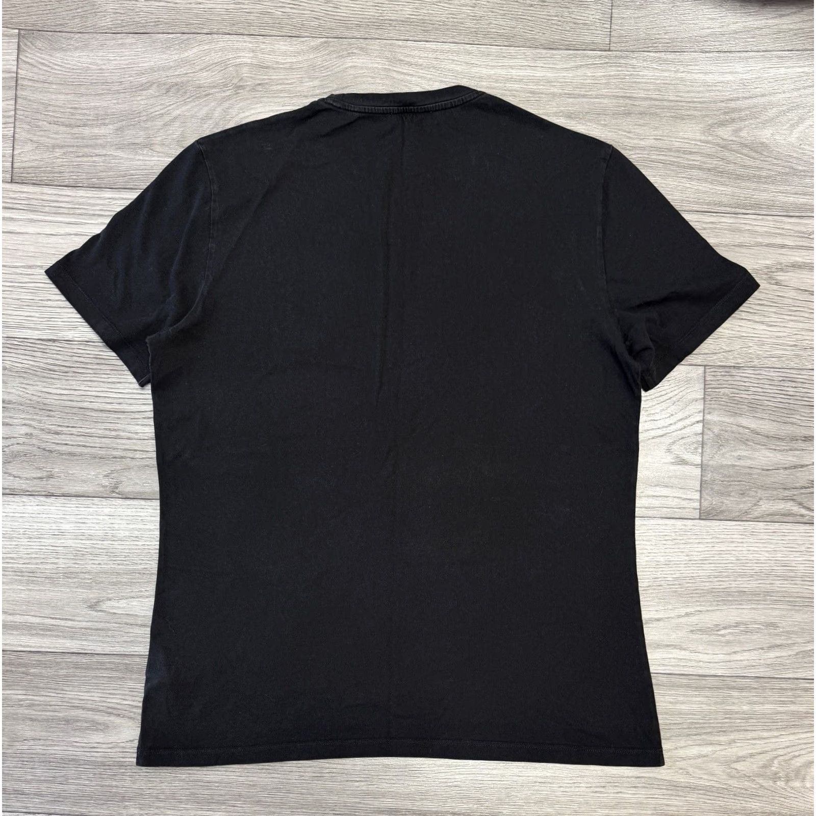 Vintage VINTAGE Versace Collection Black T Shirt Short Sleeve Big Print Gold Logo Size L Men Size US L / EU 52-54 / 3 - 2 Thumbnail