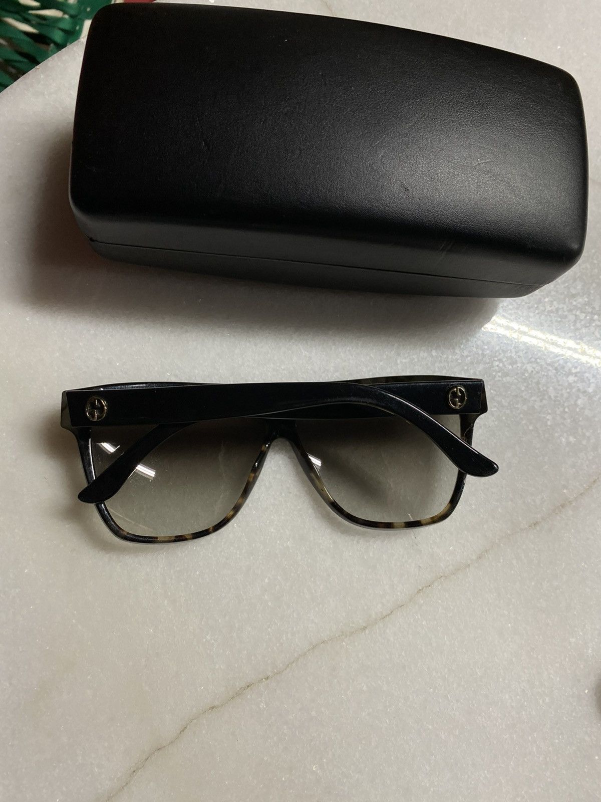 Gucci Gucci GG Logo Sunglasses Women’s Black Shades Preowned Size ONE SIZE - 2 Thumbnail