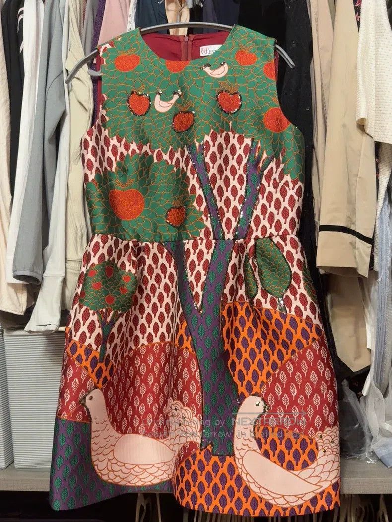 Valentino Valentino dress Size M / US 6-8 / IT 42-44 - 1 Thumbnail