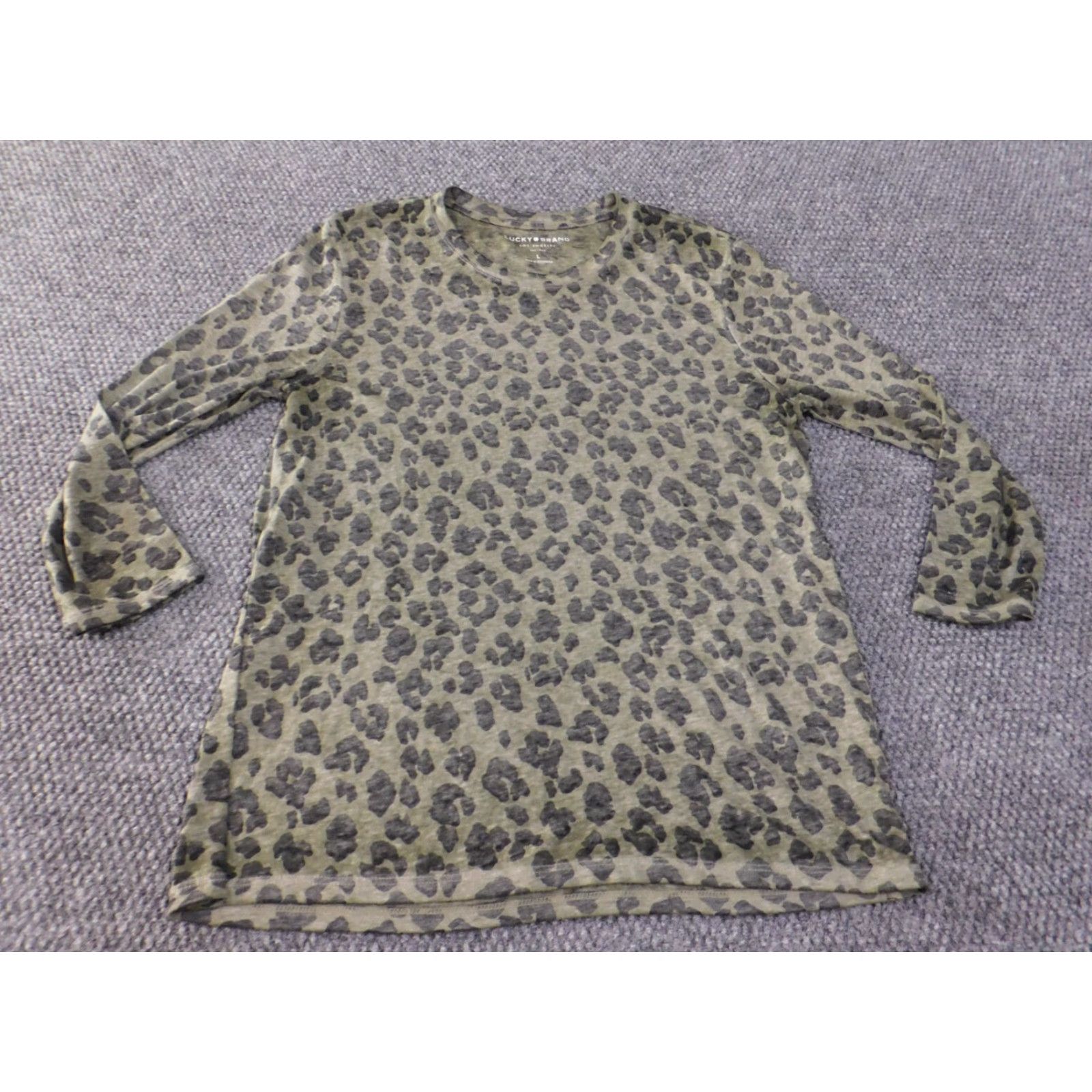 Lucky Brand Lucky Brand Blouse Shirt Women Crew Neck Green Animal Print Knit Modal L Casual Short Sleeve Basic Regular Stretch - (Remove stray punctuation) Size L / US 10 / IT 46 - 2 Thumbnail