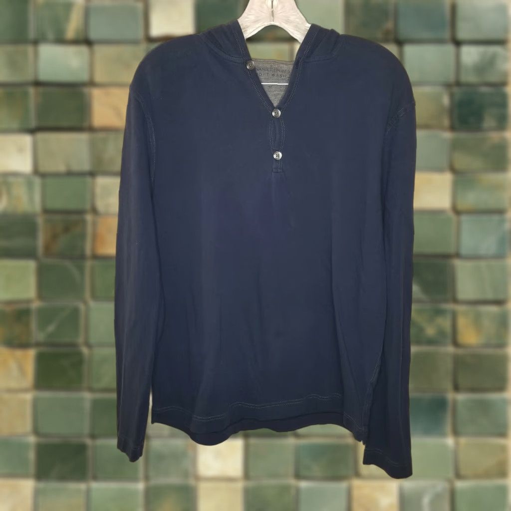 Banana Republic BANANA REPUBLIC Men’s Hooded Lightweight Sweater, Blue, Size M, Pullover Size US M / EU 48-50 / 2 - 1 Thumbnail