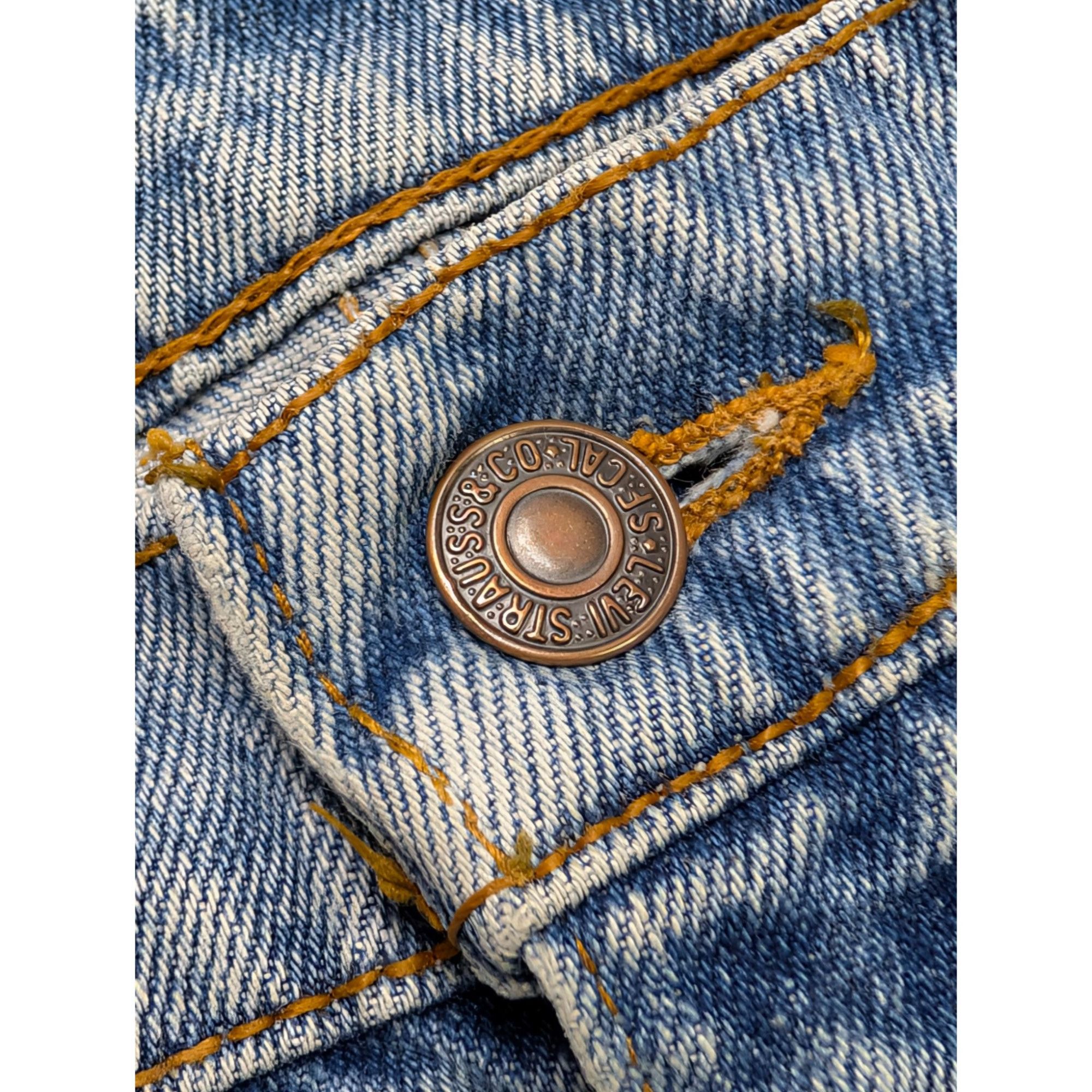 Levi's Levi's 550 Made In USA Light Wash Denim Jeans Pants (Y1084) Size US 36 / EU 52 - 7 Thumbnail