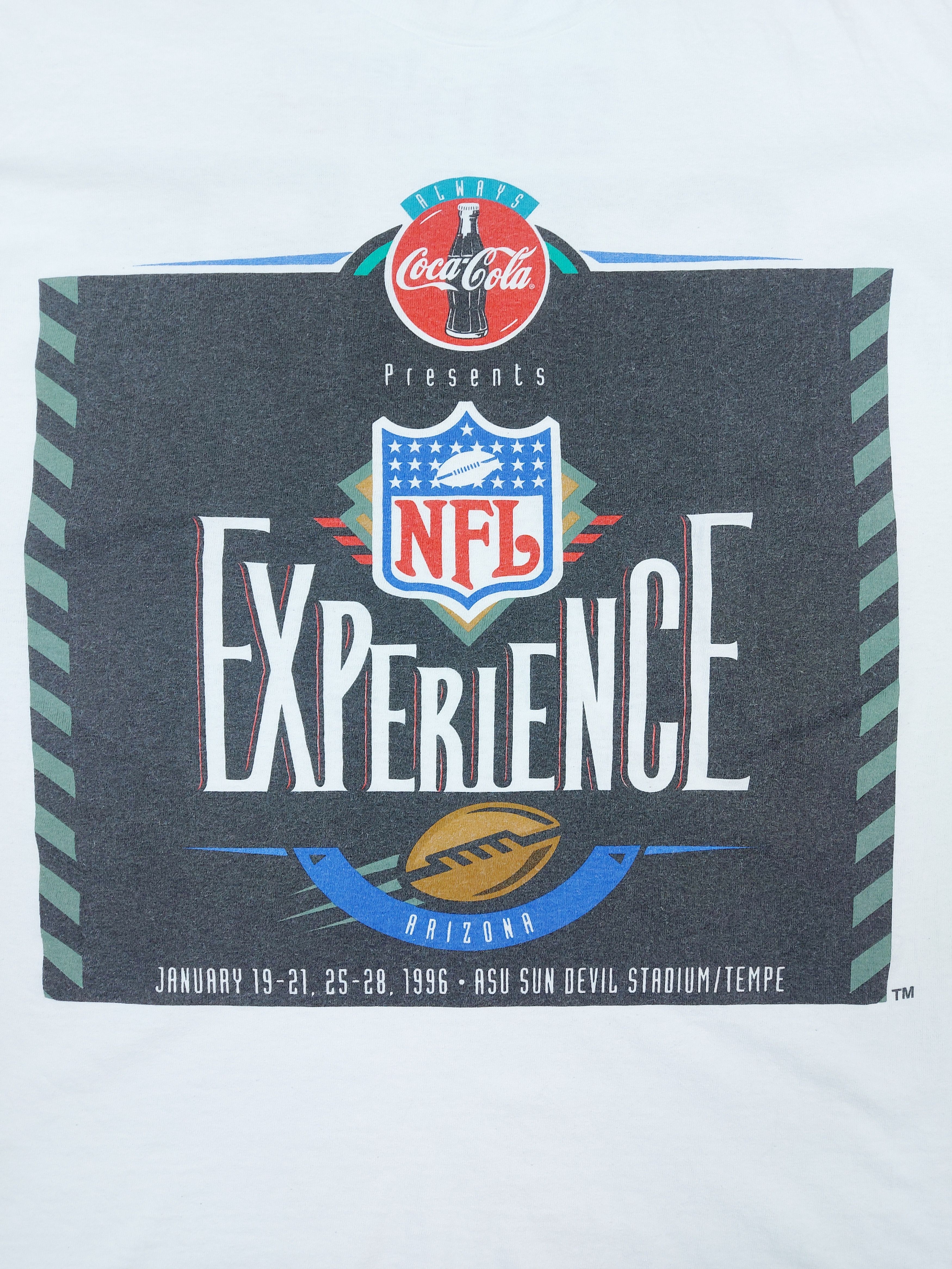 Coca Cola × NFL × Vintage Vintage 90s NFL Experience Arizona Coca-Cola Staff TEE Size US L / EU 52-54 / 3 - 4 Thumbnail
