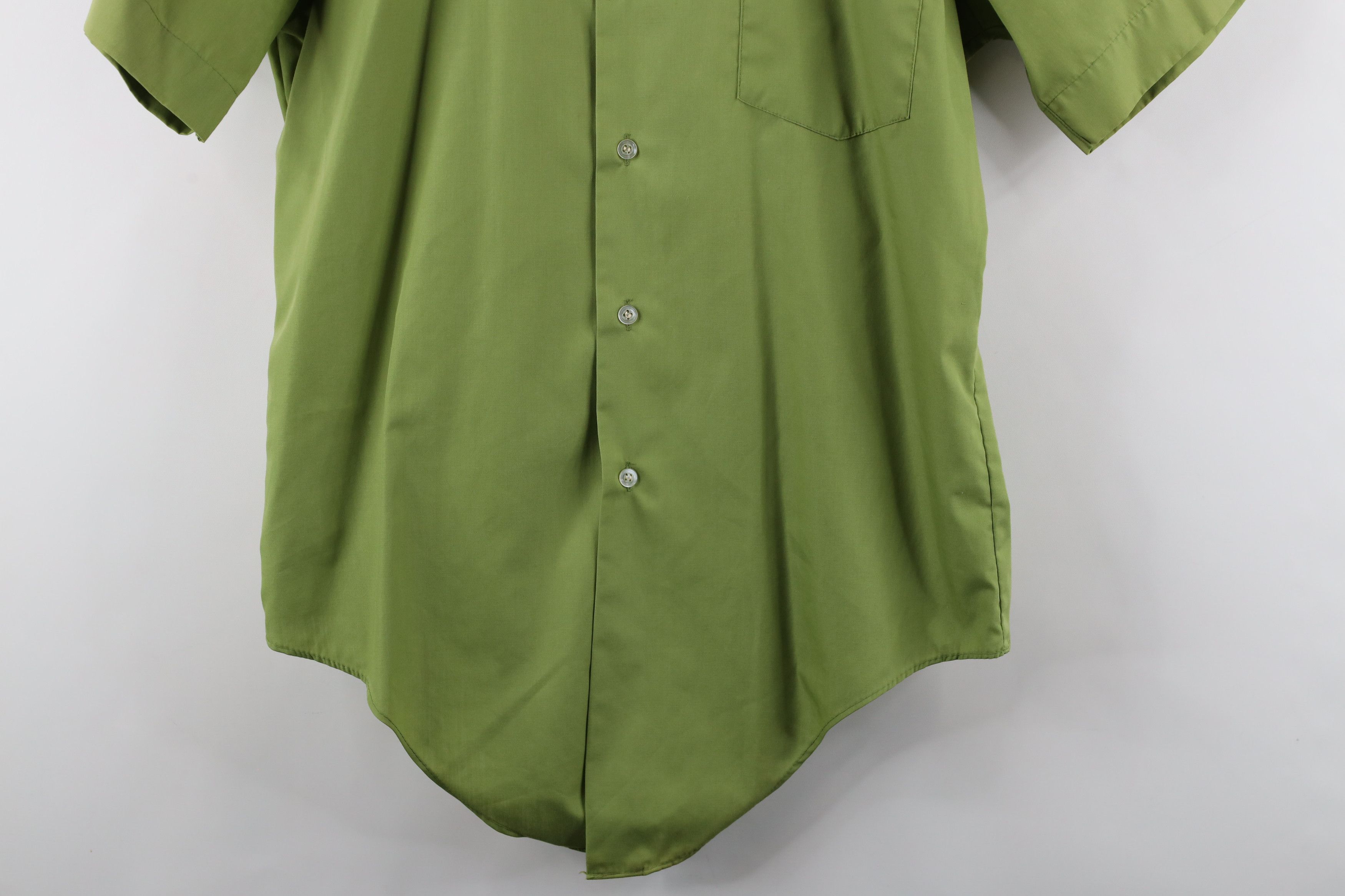 Vintage Vintage 70s Streetwear Short Sleeve Collared Button Shirt Size US M / EU 48-50 / 2 - 3 Thumbnail