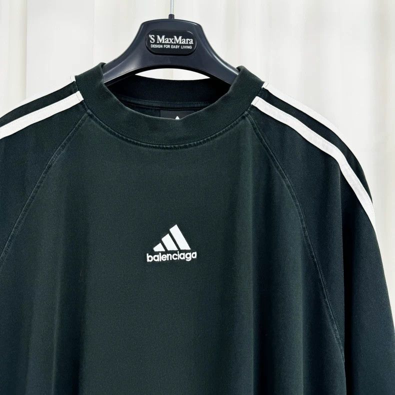 Balenciaga Balenciaga adidas Collaborative Patchwork Embroidered Lett Size US XL / EU 56 / 4 - 3 Thumbnail