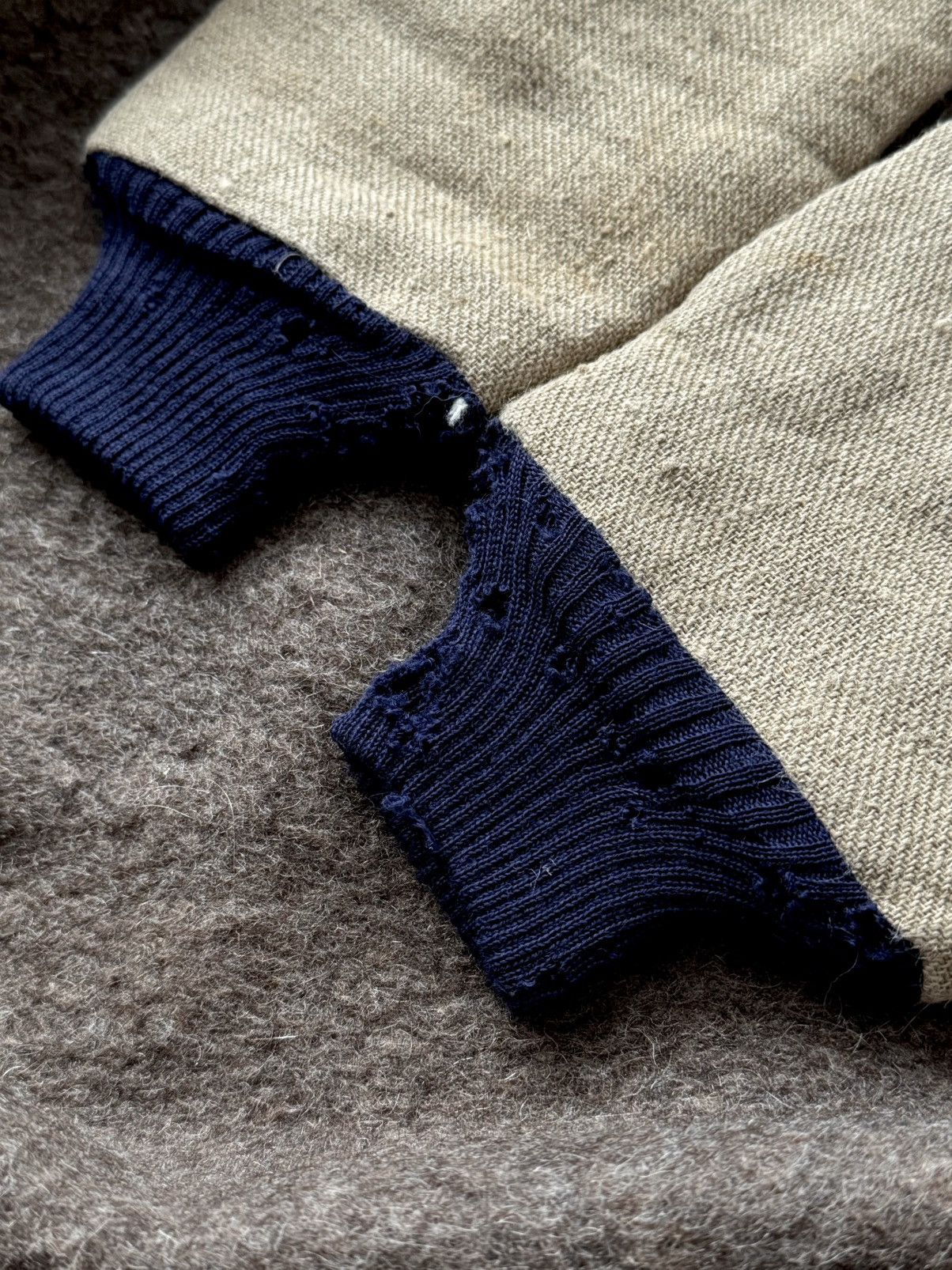 Vintage Vintage 1970s Soviet Union USSR Work 'Varejki' Gloves Size ONE SIZE - 3 Thumbnail