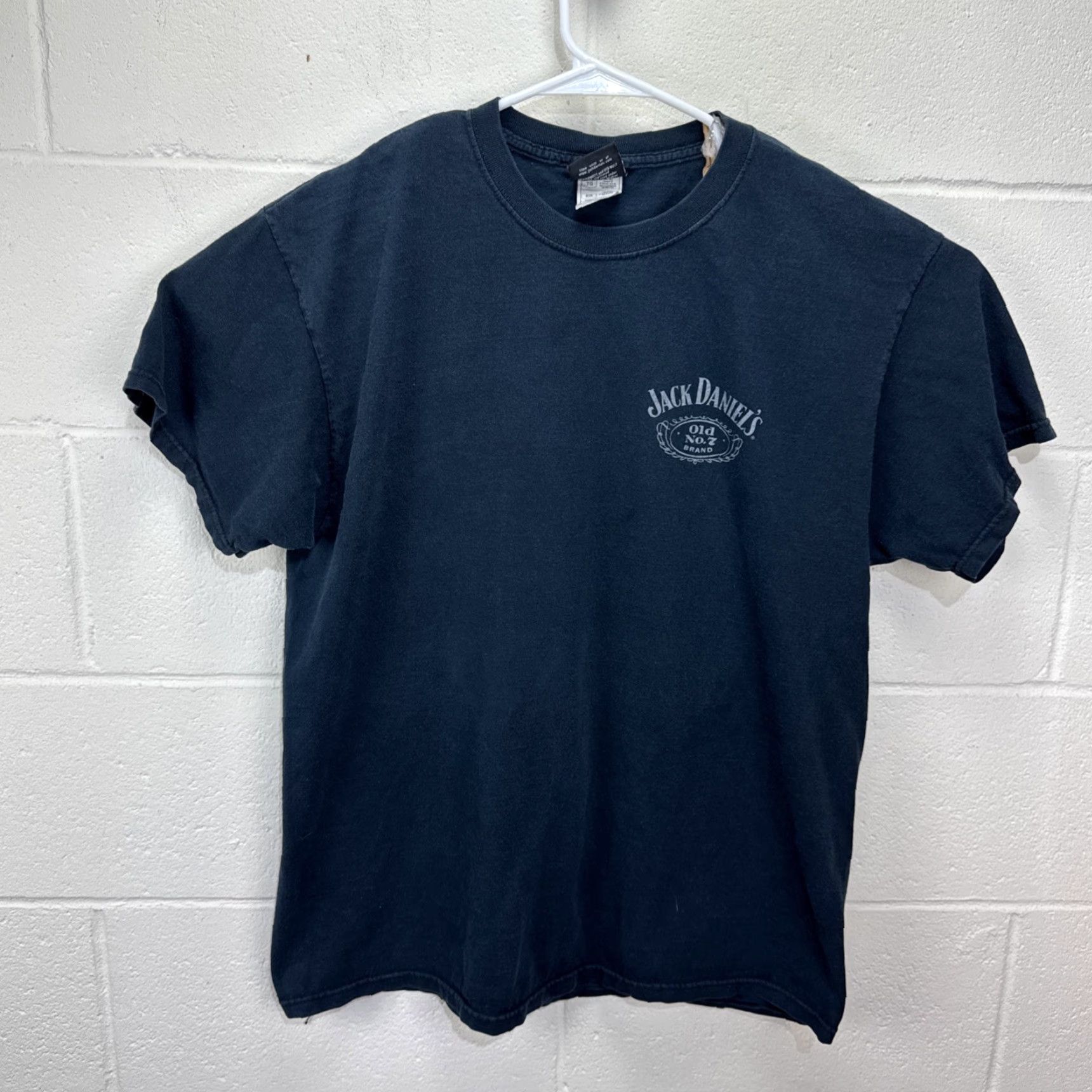 Vintage VINTAGE Jack Daniel's T-Shirt XL Black Graphic Print The White Rabbit Saloon 90s Mens Size US XL / EU 56 / 4 - 2 Thumbnail