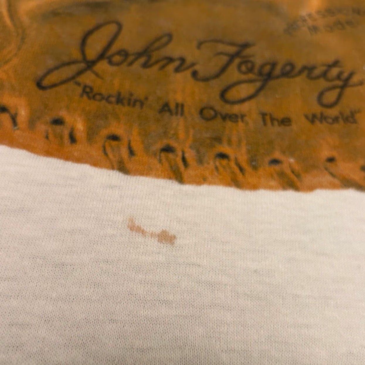 Vintage VINTAGE John Fogerty Rockin All Over The World Raglan Shirt S 80s White Mens T-Shirt Music 1980s VTG Rock Size US S / EU 44-46 / 1 - 5 Thumbnail