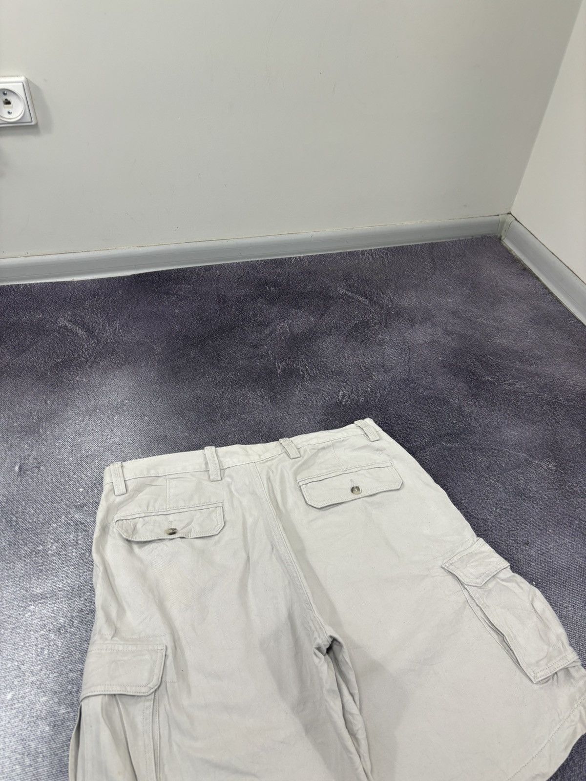 Dockers Vintage Dockers 2000s Y2K Beige Hype Utility Cargo Shorts Size US 36 / EU 52 - 14 Thumbnail