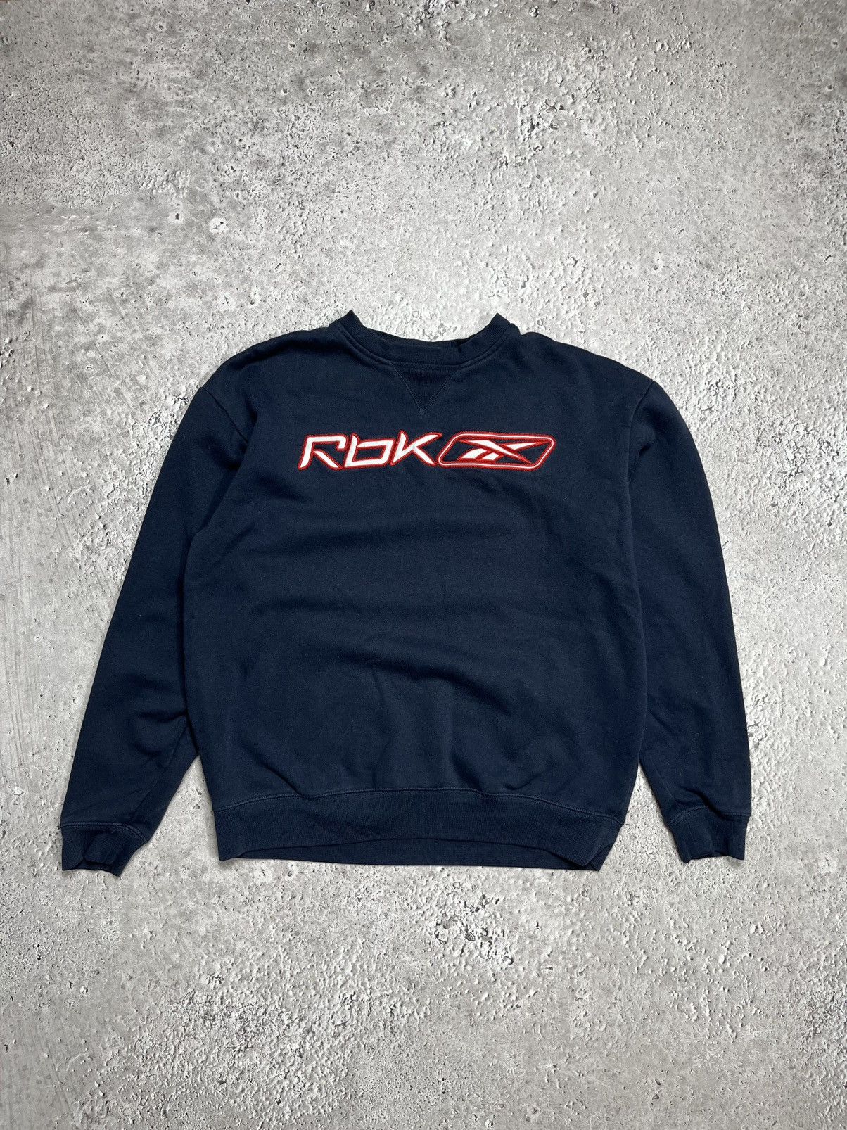 Reebok Vintage Reebok RBK Navy Sweatshirt Embroidered Logo Size S / US 4 / IT 40 - 1 Thumbnail