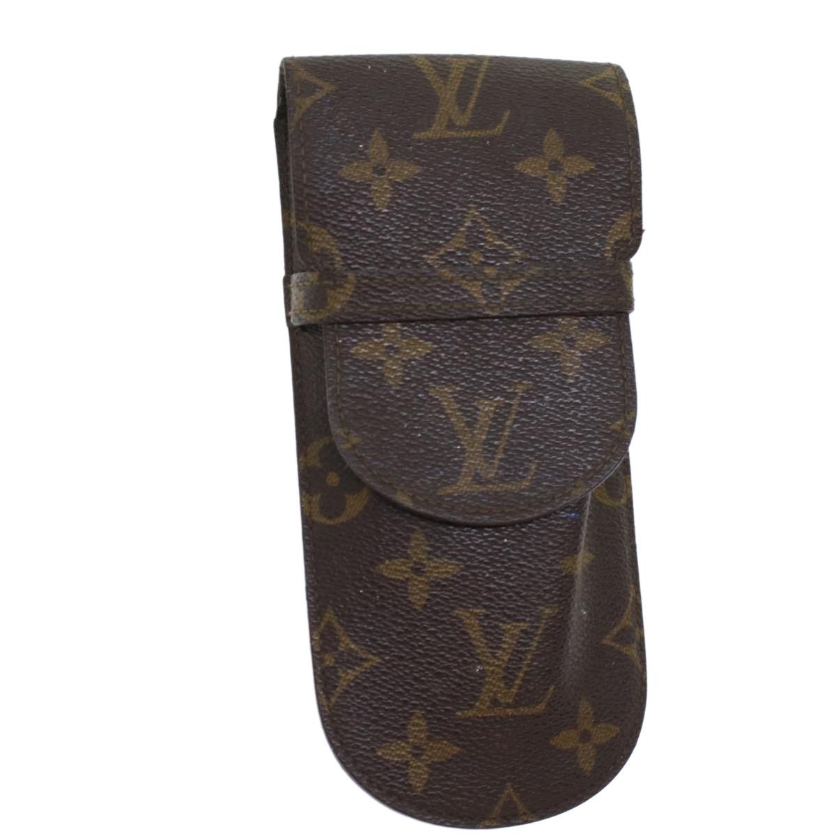 LOUIS VUITTON Monogram Canvas Etui Lunettes MM Glasses Case