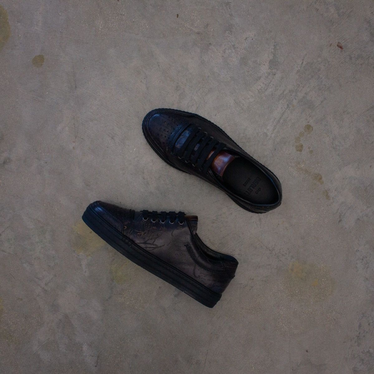 Berluti 1.6k$ BERLUTI Playtime Scritto Leather Low-Top Sneakers US7 Size US 7 / EU 40 - 6 Thumbnail