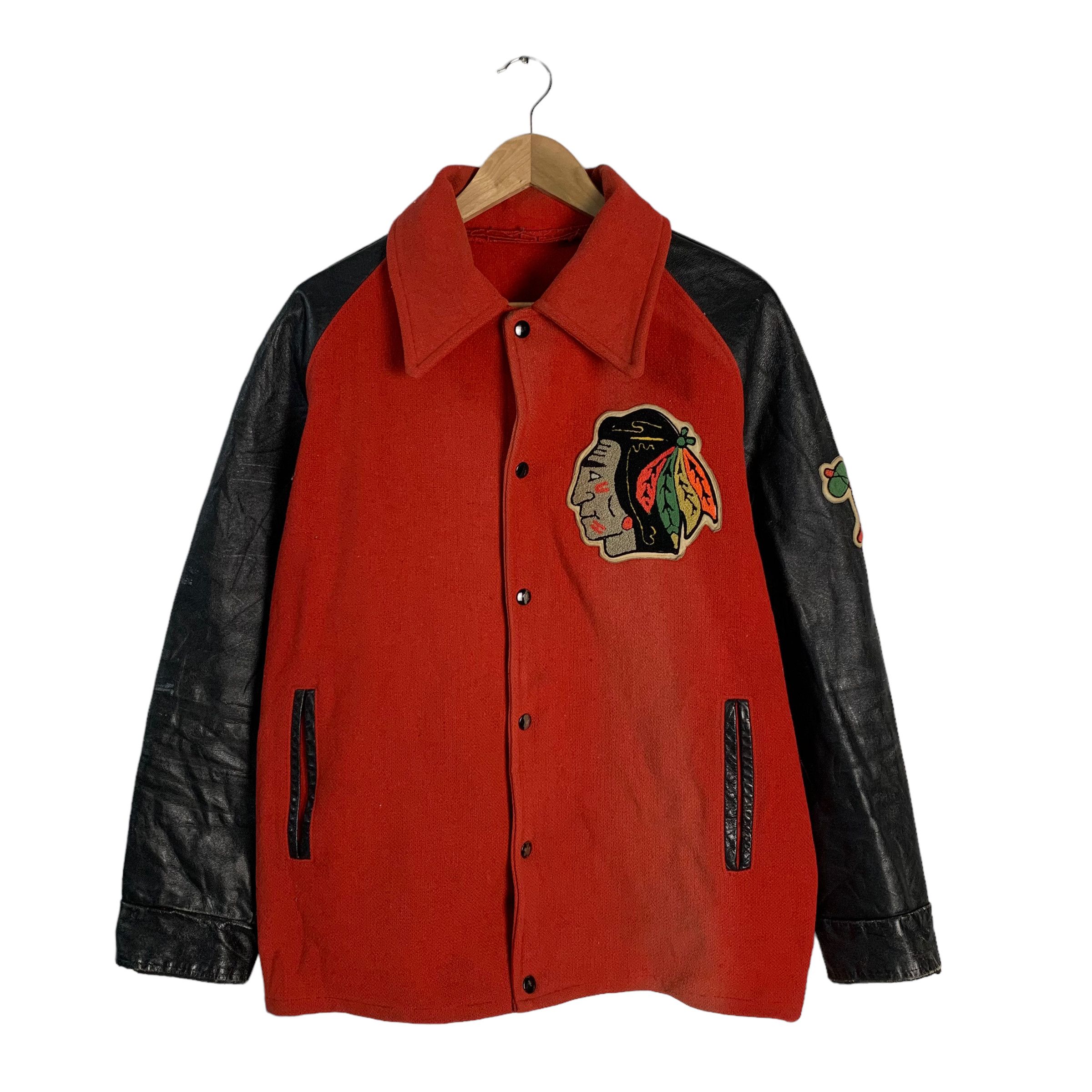 Vintage Vintage Red Indian Varsity Jacket Size US L / EU 52-54 / 3 - 1 Thumbnail