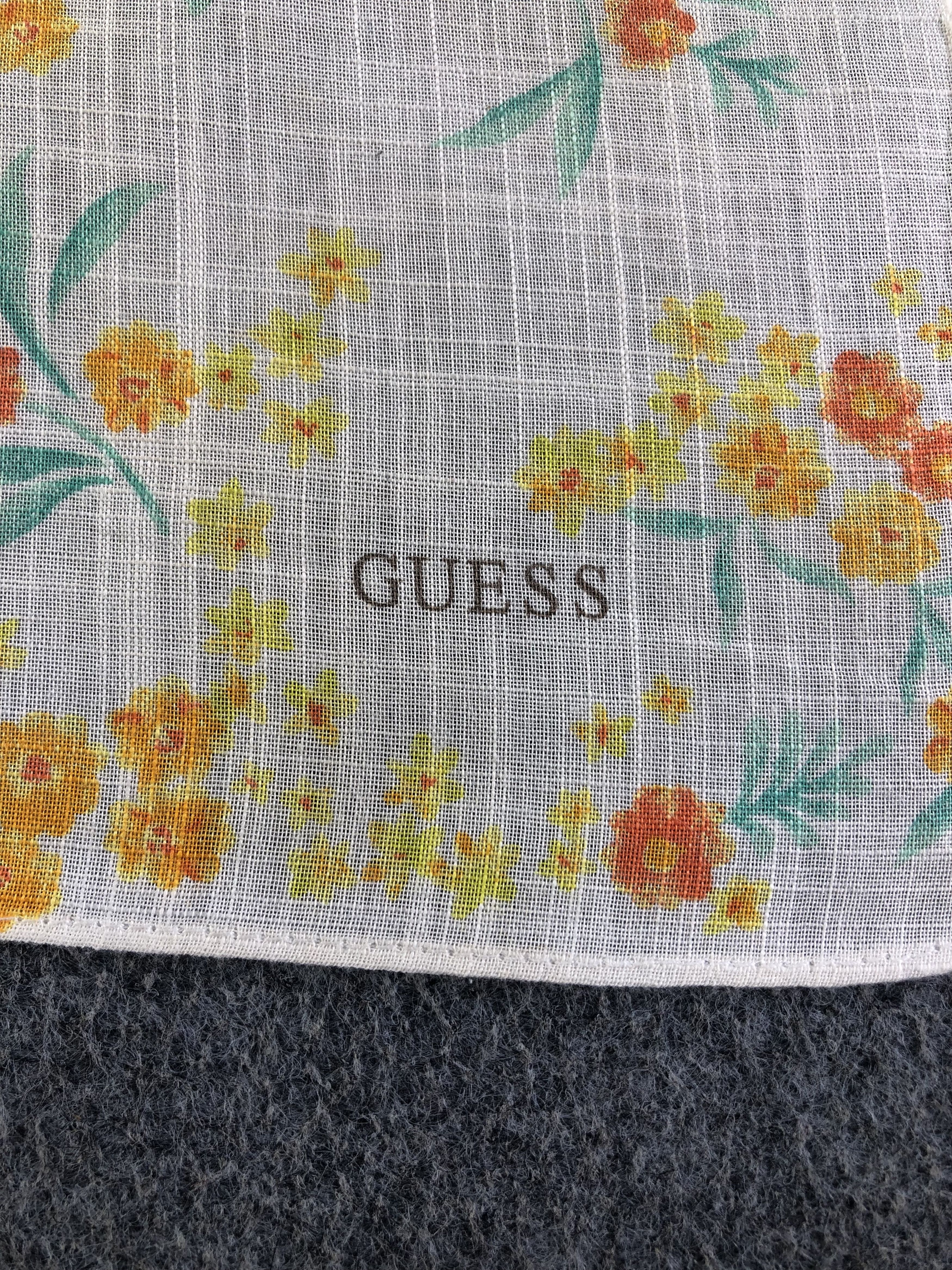 Guess Guess Floral Handkerchief / Bandana / Neckerchief C414 Size ONE SIZE - 5 Thumbnail
