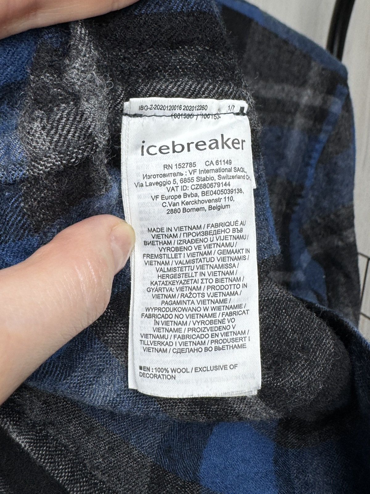 Icebreaker Icebreaker blue checkered flannel outdoor long sleeve shirt Size US M / EU 48-50 / 2 - 11 Thumbnail