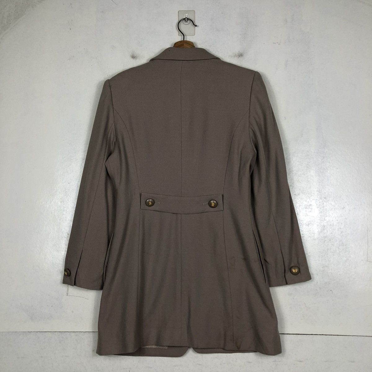 Givenchy 📌LIFE GIVENCHY ONE BUTTON COATS GOLD Size M / US 6-8 / IT 42-44 - 9 Thumbnail