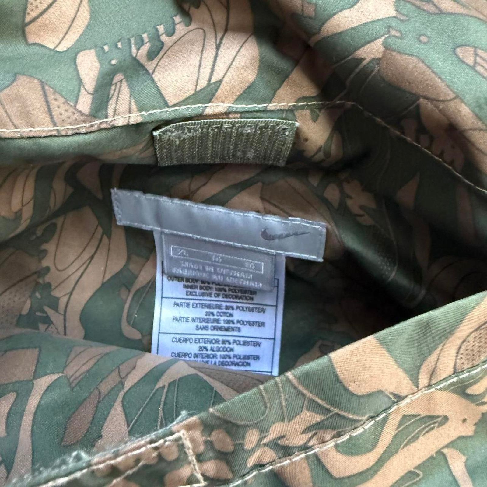 Nike Vintage y2k nike reversible zip up jacket with sneaker camo Size US XL / EU 56 / 4 - 7 Thumbnail