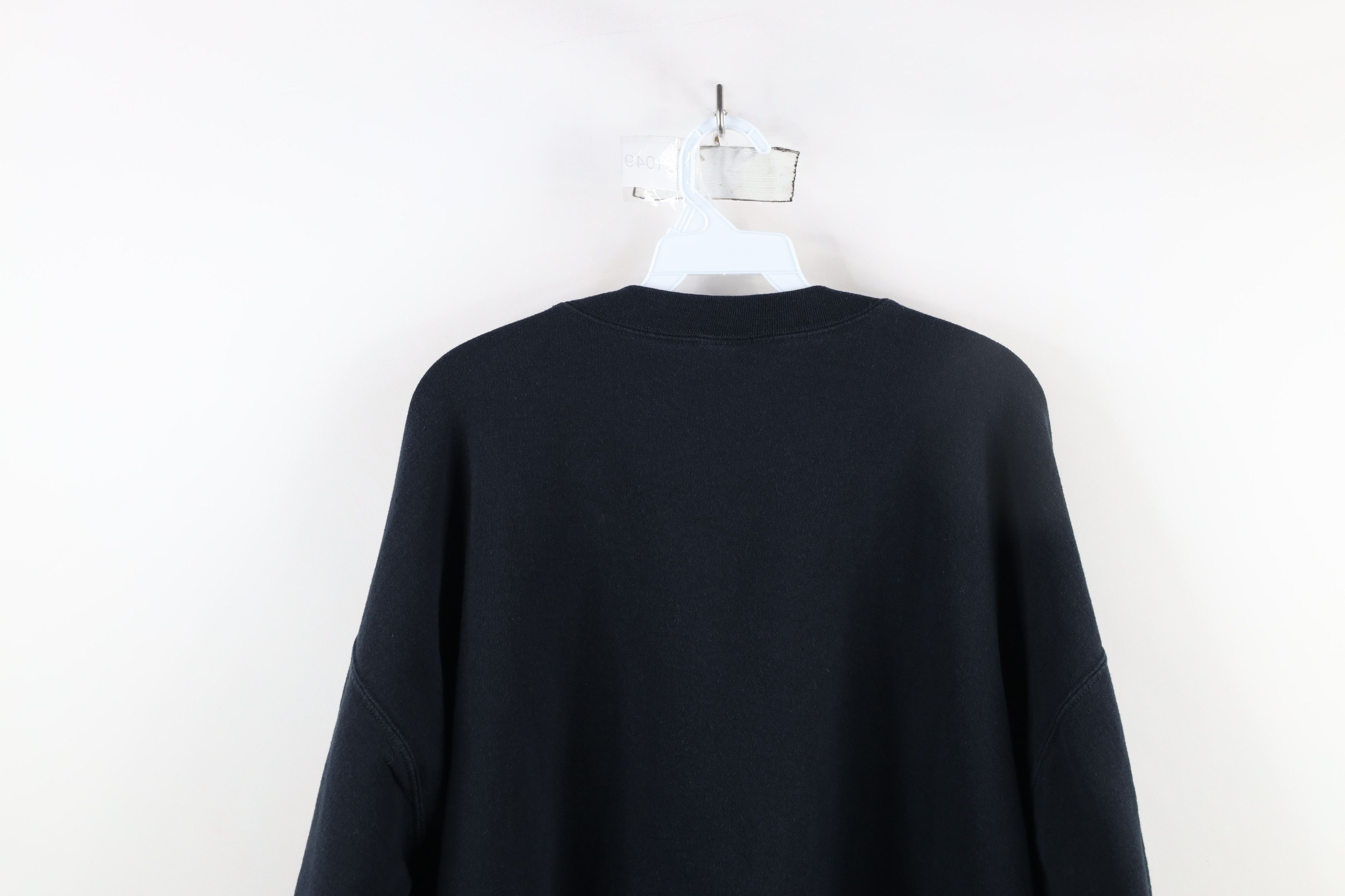 Vintage Vintage Charlotte Basketball Crewneck Sweatshirt Black Size US XL / EU 56 / 4 - 10 Thumbnail