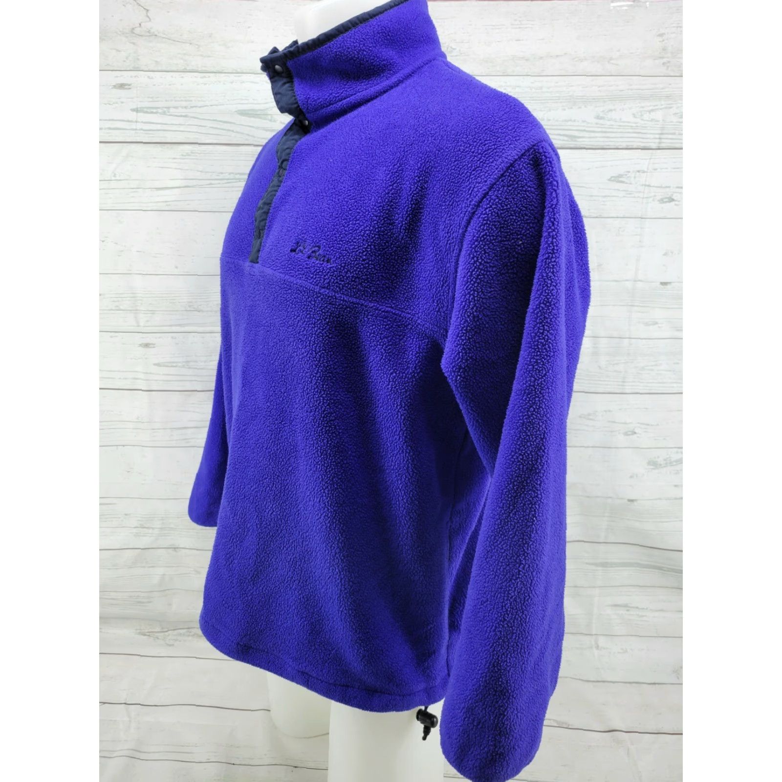 Vintage L.L. Bean Mens Blue Fleece Sweater Pullover Large Nyl Polyester Spandex 1/4 Button Pockets Mock Neck Sweatshirt Outdoor Casual Shirt Mens Large Blue Size US L / EU 52-54 / 3 - 2 Thumbnail