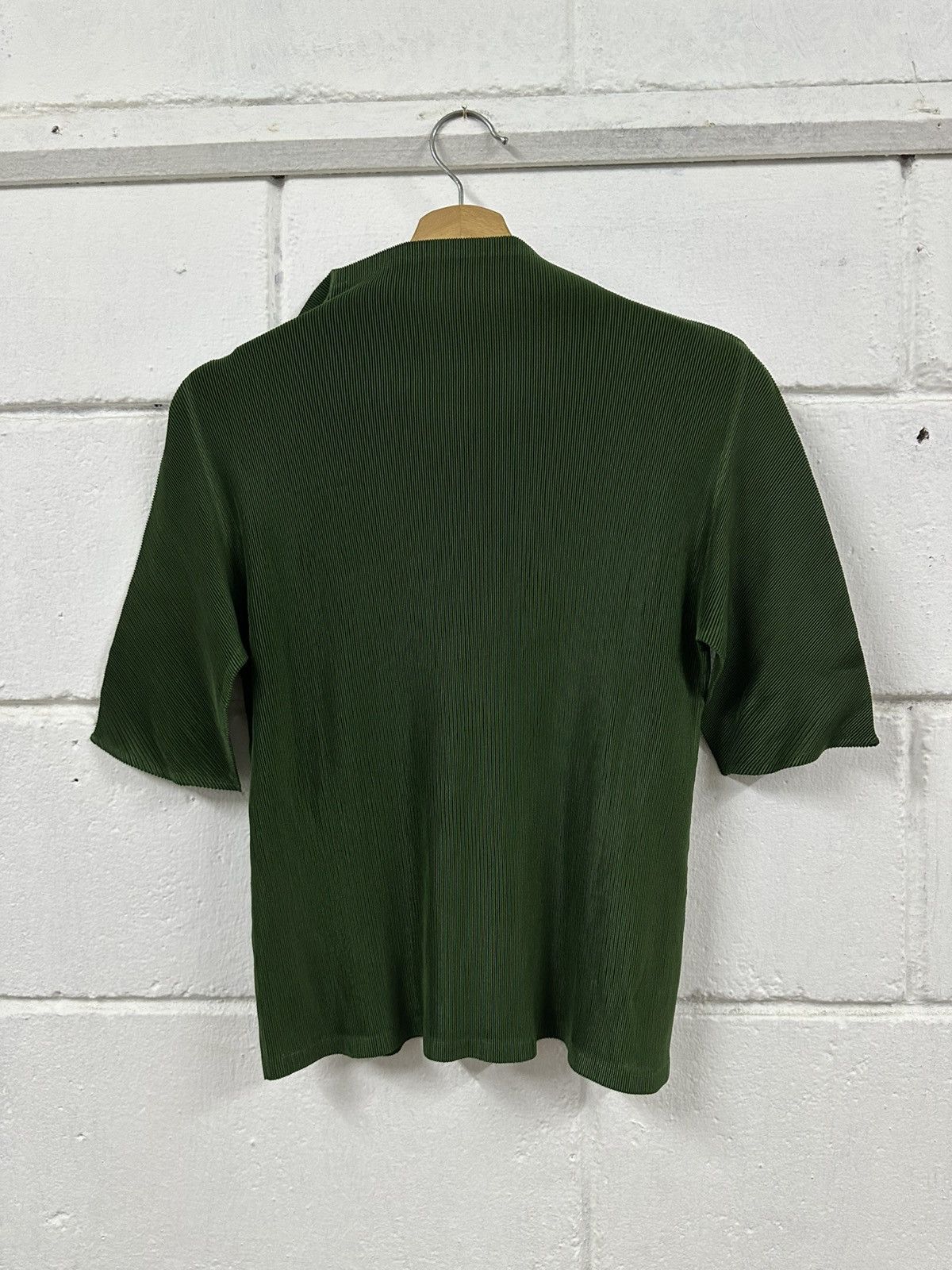 Pleats Please Issey Miyake Pleats Please Issey Miyake Forest Green Polo Style Shirt Size US M / EU 48-50 / 2 - 10 Thumbnail