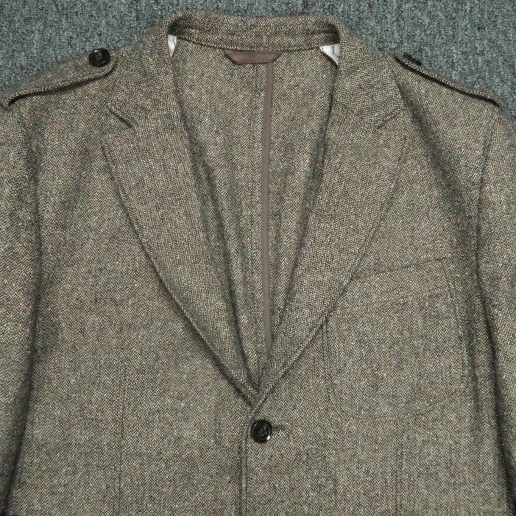 Hugo Boss Hugo Boss Blazer Mens 42R Brown Wool Silk Herringbone Sport Coat Jacket Mens Regular Three-Button Notch Lapel Single-Breasted 2 Piece Vintage: No Size 42R - 2 Thumbnail