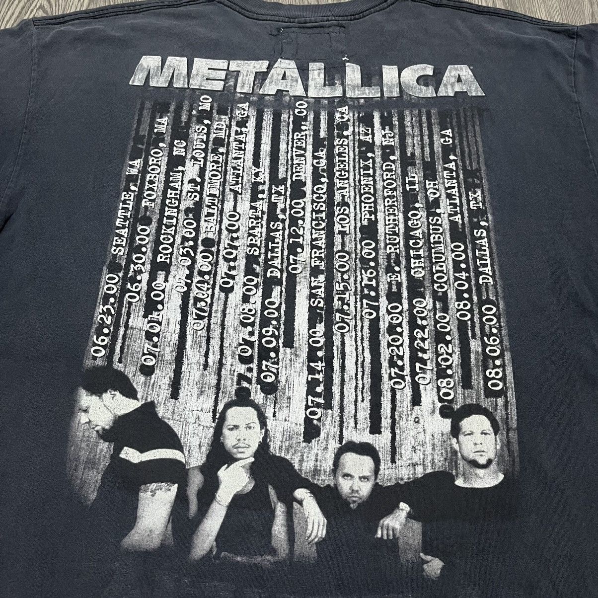 Band Tees Metallica 1999 Tour with Fans ALETHEIA COLLECTIVE Size US XL / EU 56 / 4 - 7 Thumbnail