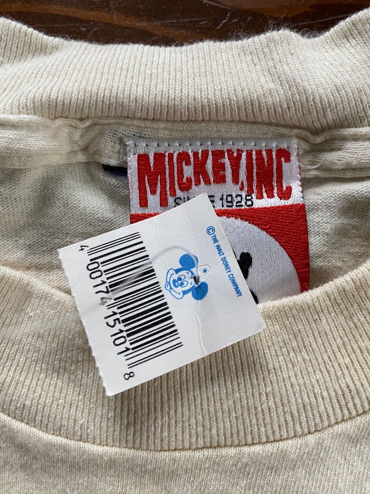 Vintage NWT 90’s Mickey Seed Minnie Pansy Single Stitch Tee