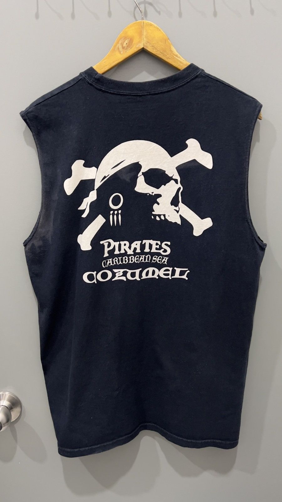 Other Pirates Caribbean Sea Cozumel Singlet Shirt Size US L / EU 52-54 / 3 - 1 Thumbnail