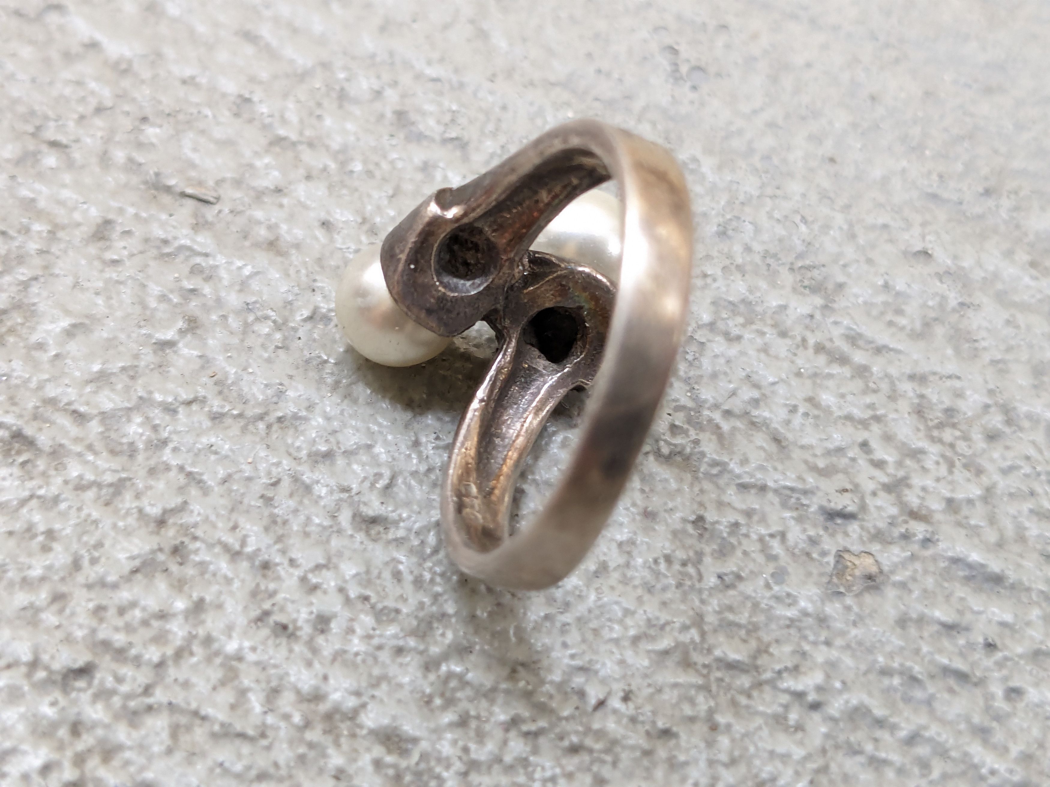 Jewelry Vintage Sterling Silver Ring 6.75 Faux Pearl Modern Minimal Size ONE SIZE - 13 Thumbnail