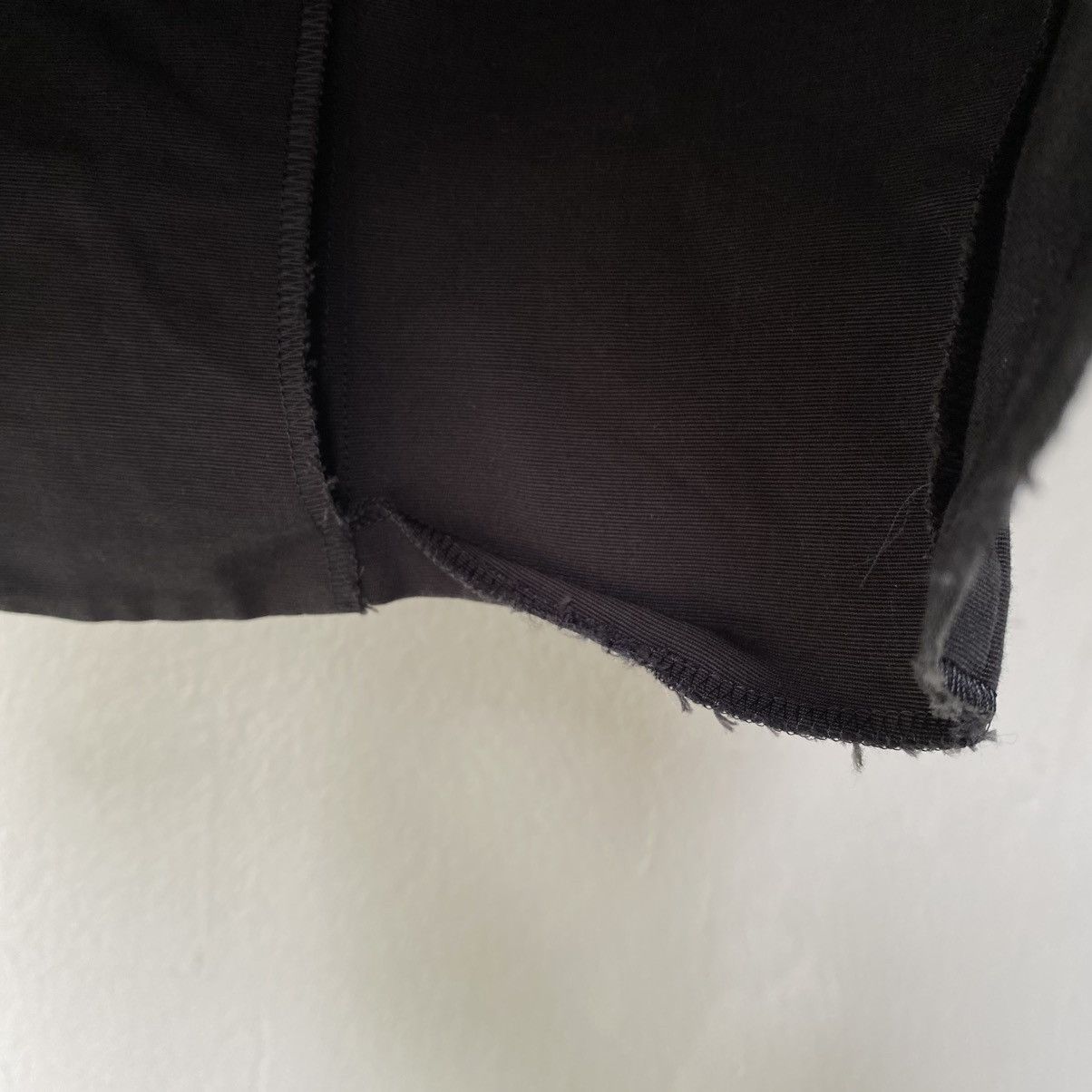 Moschino Moschino Black Puff Sleeve Fitted Cropped Top Size M / US 6-8 / IT 42-44 - 9 Thumbnail