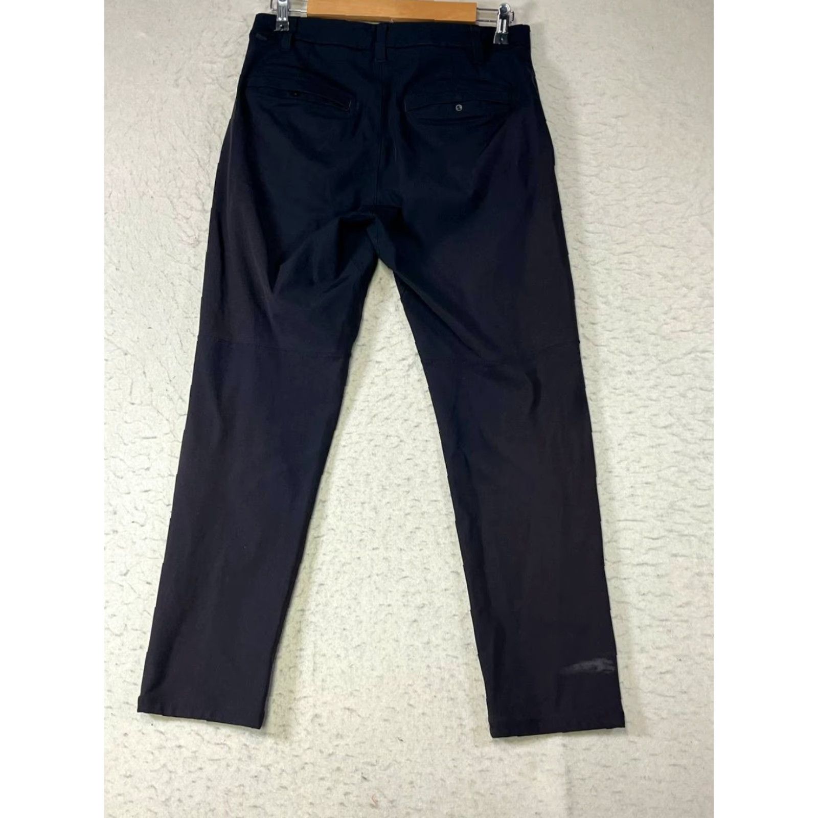 Lululemon Lululemon Pants Men Size 29 Commission Performance Black See Pics Faded Size US 29 - 2 Thumbnail