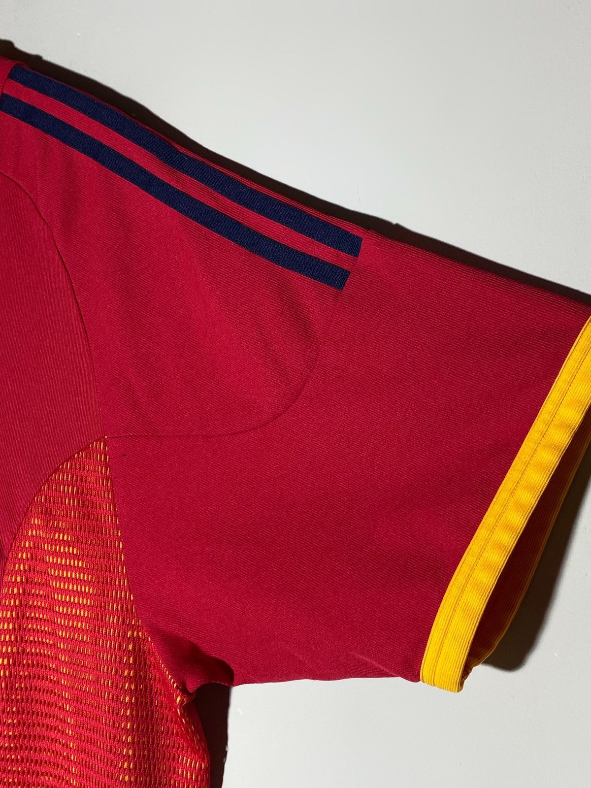 Adidas Adidas Spain National Team 2002 Fifa World Cup Soccer Jersey Size US XL / EU 56 / 4 - 7 Thumbnail