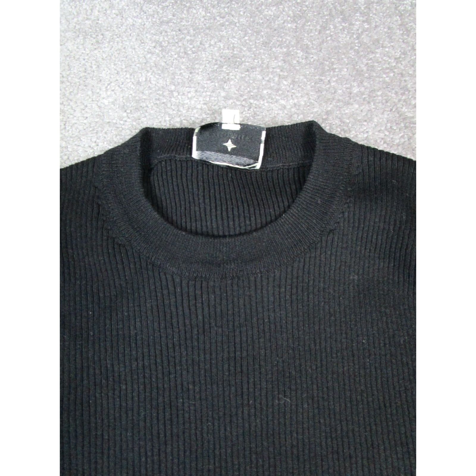 Vintage Tuckernuck Sweater Womens Small Black Pullover Size S / US 4 / IT 40 - 2 Thumbnail