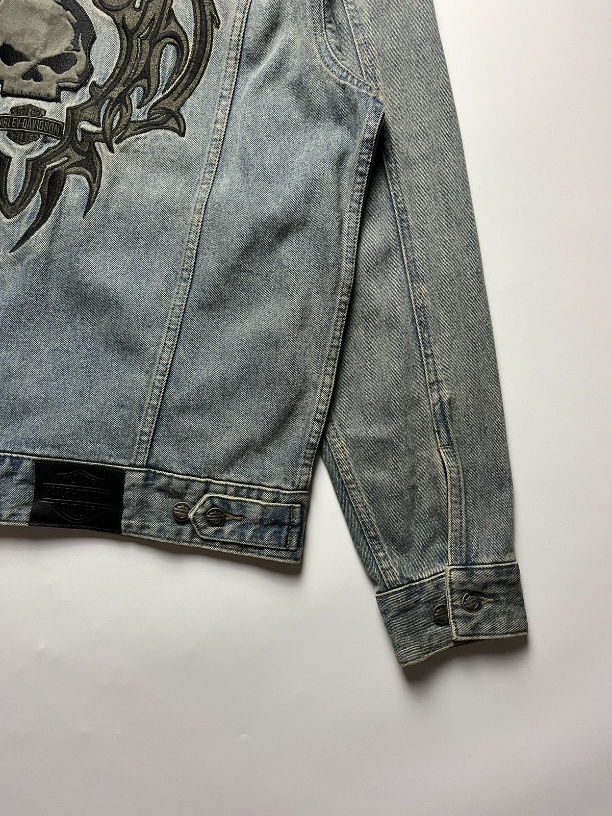 Harley Davidson Harley Davidson Gothic Skull Embroidered Denim Jacket Size US L / EU 52-54 / 3 - 10 Thumbnail