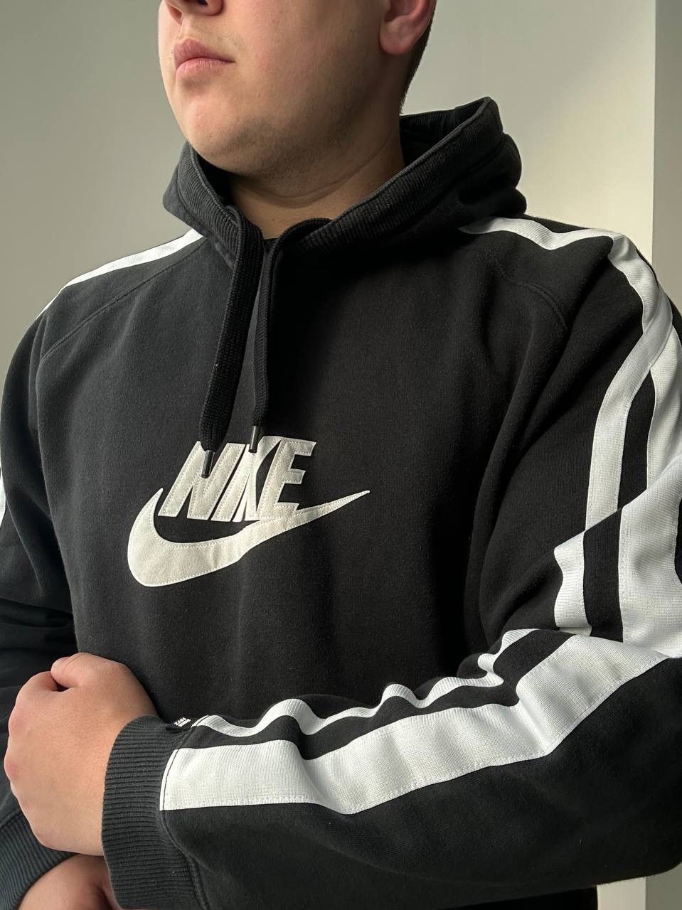 Nike × Vintage Vintage Nike Black Center Logo Hoodie Size US XL / EU 56 / 4 - 12 Thumbnail