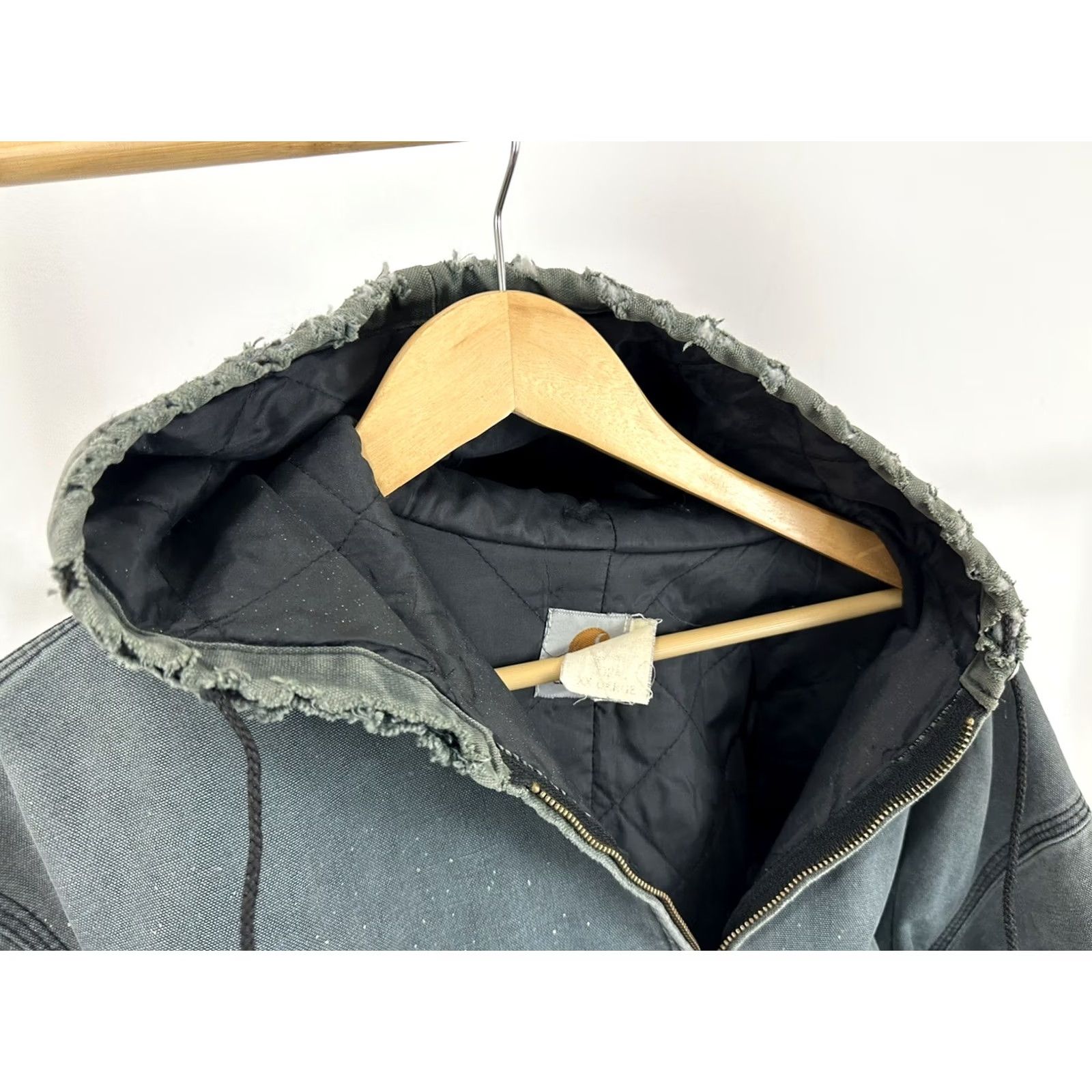 Carhartt VTG Carhartt Sun Faded Thrashed Distressed WIP Hooded Quilted Lined Jacket 2XL Size US XXL / EU 58 / 5 - 6 Thumbnail